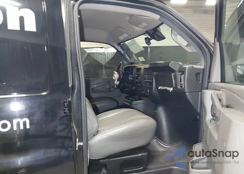 2022 Chevrolet Express Cargo Rwd 2500 Regular Wheelbase Wt from USA, damaged, VIN 1GCWGAFP0N1202631